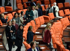Al parlamento turco