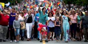 justin-trudeau-vancouver-pride-parade-facebook